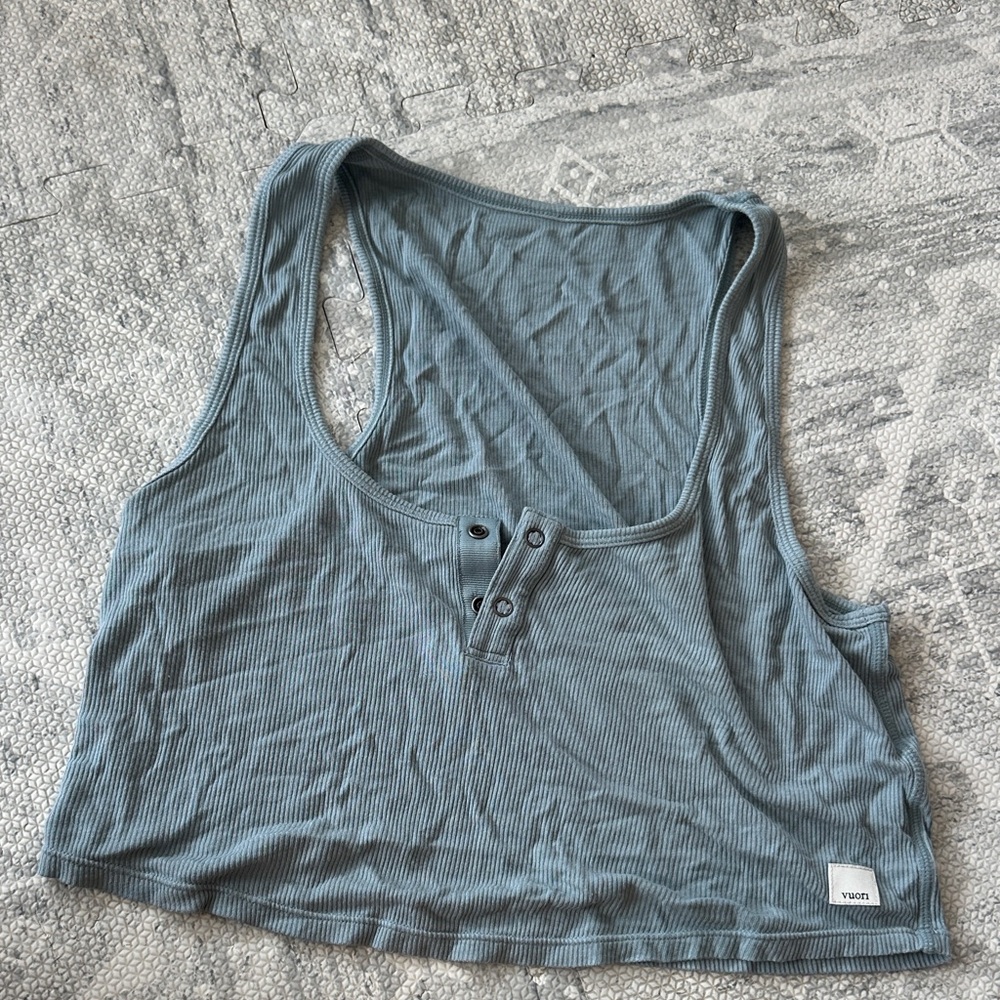 Vuori cove crop Blue Ribbed Tank Top